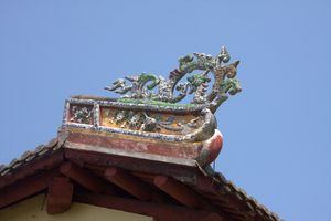 Drachenmotiv auf dem Dach