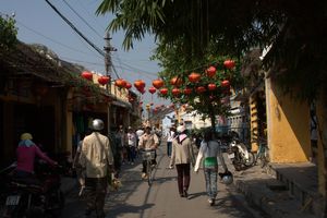 Strae mit Lampions in Hoi An